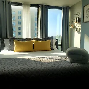Oceanfront Couple's Getaway , Daytona Beach United States